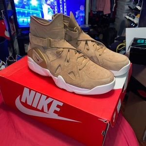 Nike Air Unlimited “Wheat”